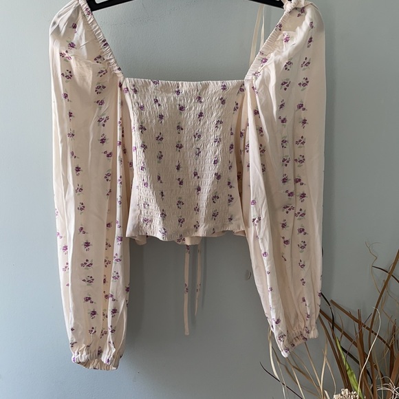 Purple and white floral wild fable long sleeve - Picture 2 of 5